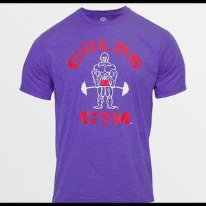 Gold’s Gym T-shirt in size small